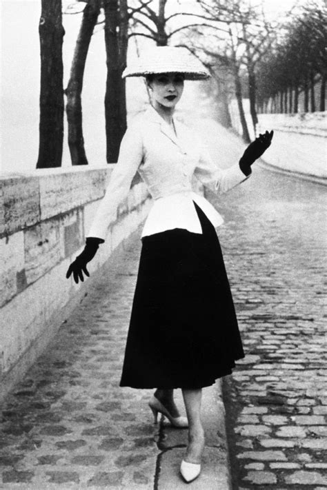 dior best looks|dior's new look 1940s.